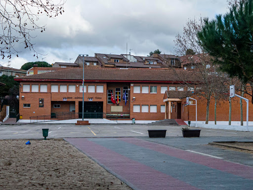 Colegio Público Juan Falcó en Valdemorillo