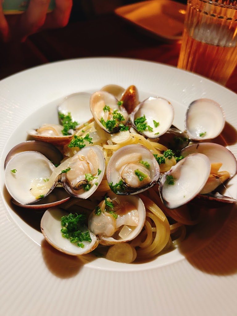 築酐×伴桌Table 的照片