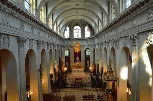 Église Notre-Dame des Blancs Manteaux à Paris