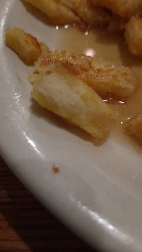 American Restaurant «Cracker Barrel Old Country Store», reviews and photos, 380 N Jacob Dr, Bloomington, IN 47404, USA