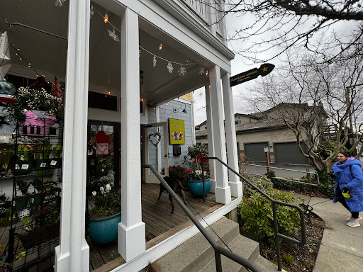 Flowering Around, 200 Winslow Way W, Bainbridge Island, WA 98110, USA, 