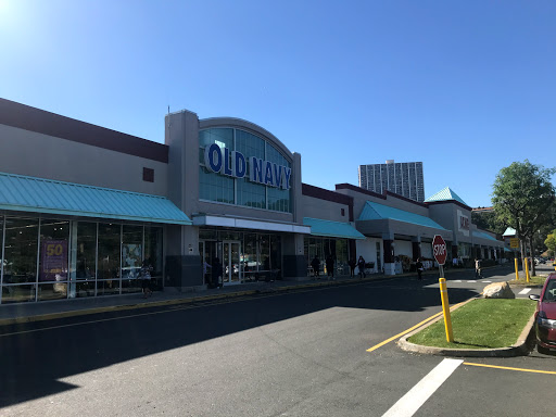 Clothing Store «Old Navy», reviews and photos, 485 River Rd, Edgewater, NJ 07020, USA