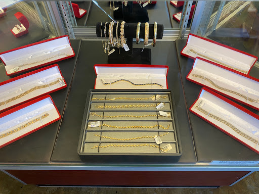 Pawn Shop «USA Pawn & Jewelry Inc», reviews and photos, 126 N Pearson Rd, Pearl, MS 39208, USA