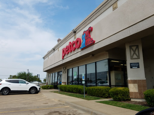 Pet Supply Store «Petco Animal Supplies», reviews and photos, 2722 N Josey Ln #107, Carrollton, TX 75007, USA
