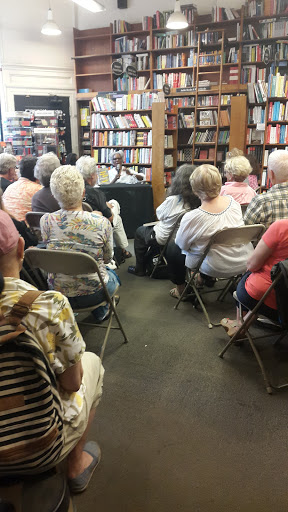 Book Store «Harvard Book Store», reviews and photos, 1256 Massachusetts Ave, Cambridge, MA 02138, USA