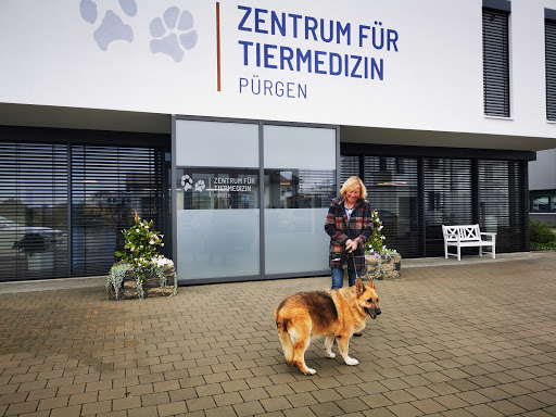 Zentrum für Tiermedizin Pürgen unter Pürgen, Bayern