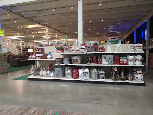 Home Improvement Store «Menards», reviews and photos, 2015 Wal Mart Dr NE, Warren, OH 44483, USA