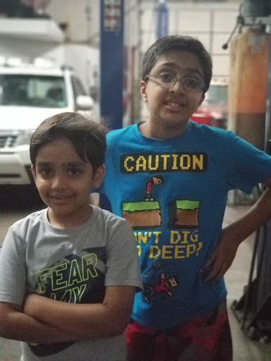 Auto Repair Shop «R & G Auto repair», reviews and photos, 4928 Eisenhower Ave, Alexandria, VA 22304, USA