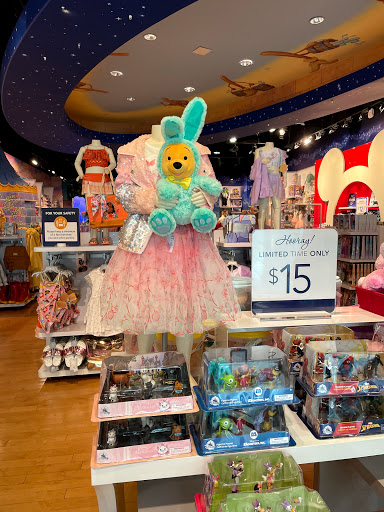 Toy Store «Disney Store», reviews and photos, 564 Great Northern Shop Center, North Olmsted, OH 44070, USA