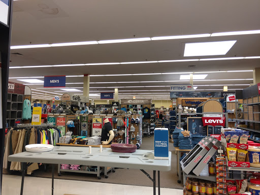 Sporting Goods Store «Academy Sports + Outdoors», reviews and photos, 140 E Bert Kouns Industrial Loop, Shreveport, LA 71106, USA