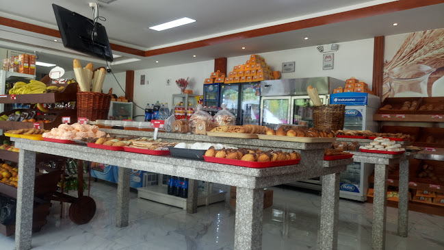Panadería Charito Local Ucubamba - Cuenca