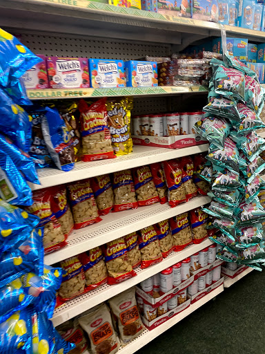 Shopping Mall «Addison Mall», reviews and photos, 2970 W Addison St, Chicago, IL 60618, USA