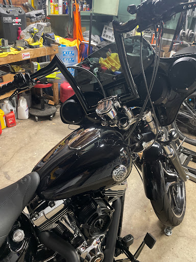 Motorcycle Repair Shop «Villain Custom Cycles», reviews and photos, 2762 E Colorado Blvd, Pasadena, CA 91107, USA