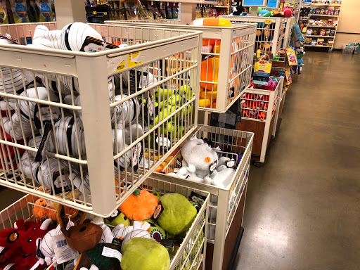 Pet Supply Store «PetSmart», reviews and photos, 1591 Bradley Park Dr, Columbus, GA 31904, USA