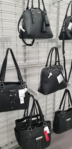 Clothing Store «Ross Dress for Less», reviews and photos, 7615 Evergreen Way, Everett, WA 98203, USA