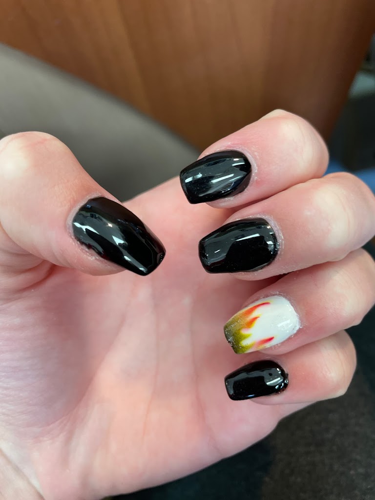 Turbo Nails Maple Grove, MN 55311 Services and Reviews