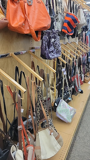 Thrift Store «MyUnique», reviews and photos, 525 Old Country Rd, Westbury, NY 11590, USA