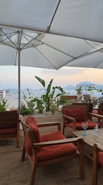 Atmosphère du Restaurant français CBeach - Plage Restaurant Cannes - n°11