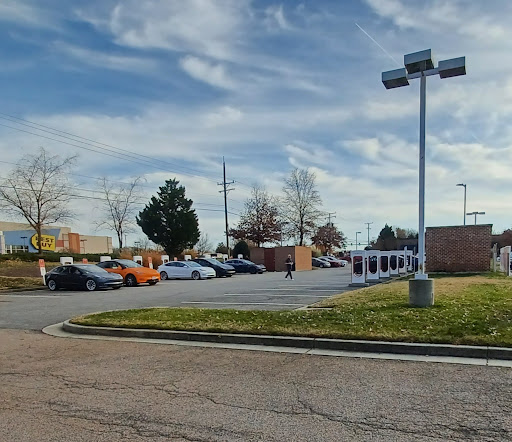 Shopping Mall «Creeks at Virginia Centre», reviews and photos, 9850 Brook Rd, Glen Allen, VA 23059, USA