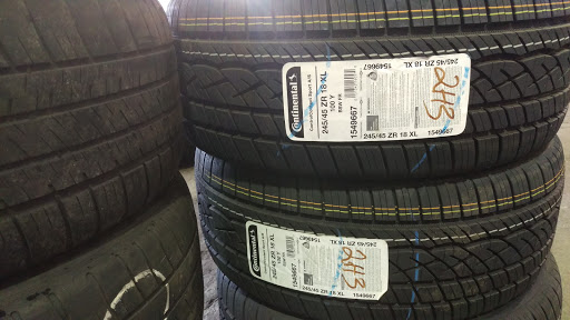 Tire Shop «Discount Tire Store - Macomb Township, MI», reviews and photos, 45105 Tilch Rd, Macomb, MI 48044, USA