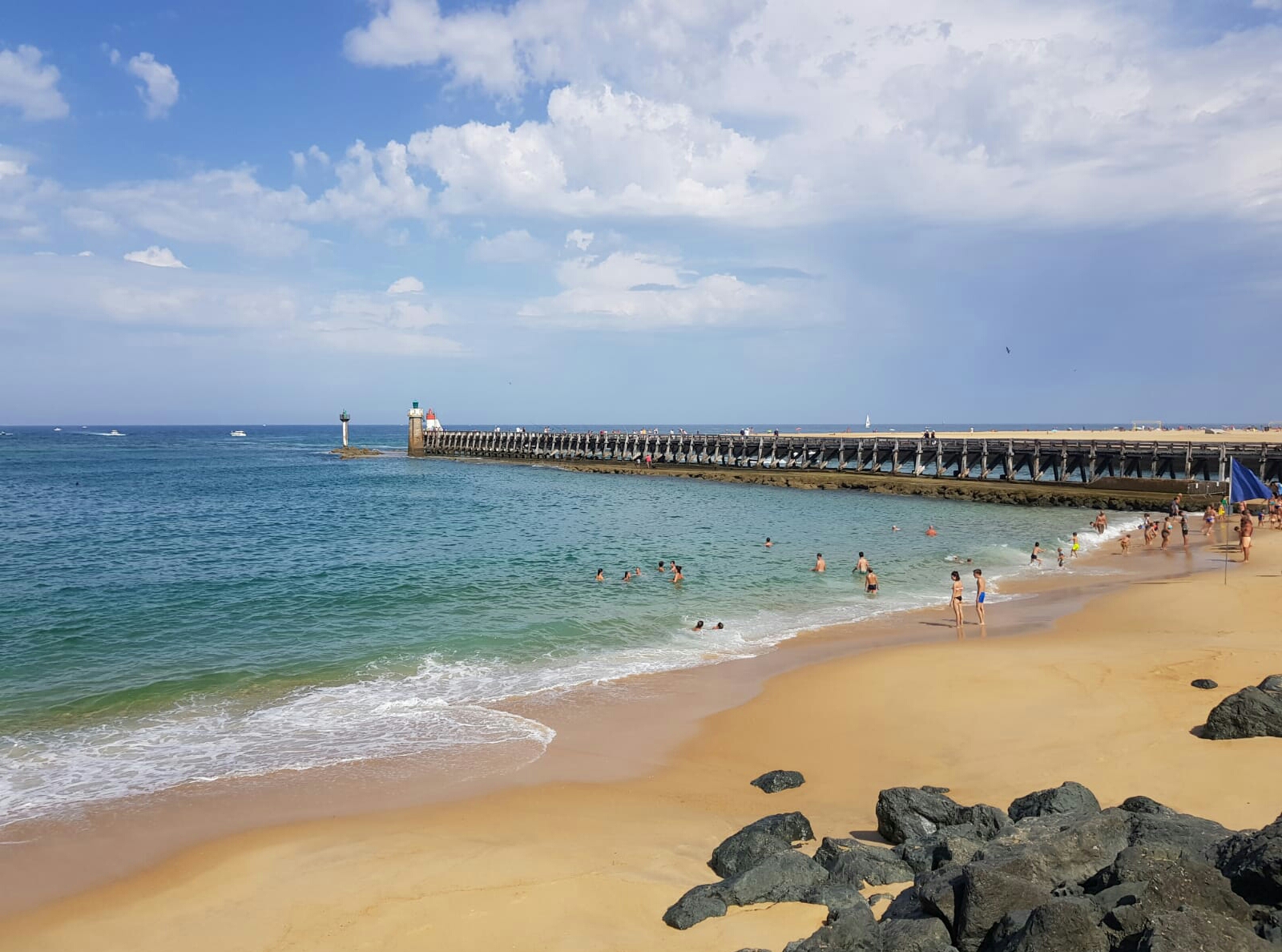 Zdjęcie Plage du Prevent z powierzchnią beżowy piasek