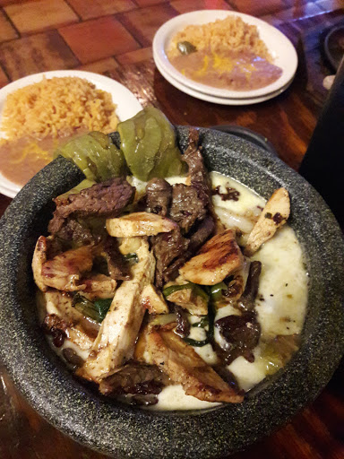 Mexican Restaurant «Los Lupes», reviews and photos, 3644 Irving Mall, Irving, TX 75062, USA
