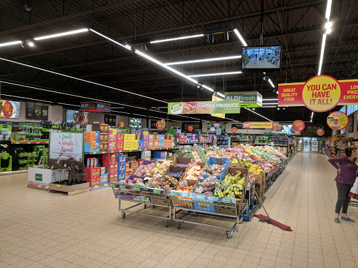 Supermarket «ALDI», reviews and photos, 7910 Tylersville Square Dr, West Chester Township, OH 45069, USA