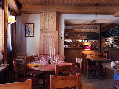 Restaurant La Caleche Rmt SARL à La Clusaz