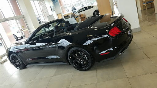 Car Dealer «Landers Ford», reviews and photos, 2082 W Poplar Ave, Collierville, TN 38017, USA