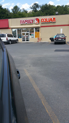 Dollar Store «FAMILY DOLLAR», reviews and photos, 14 Spring St, Tremont, PA 17981, USA
