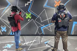 VR Game Cafe image