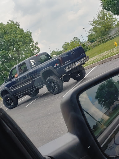 717 Tattoo, Body Piercing, & Tattoo Removal Studio 4, 444 Locust St, Columbia, PA 17512, USA, 