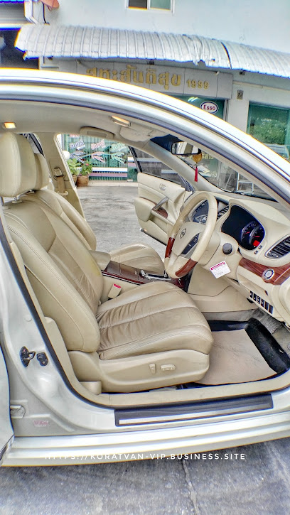 เช่ารถตู้โคราช 0843550652 เช่ารถตู้นครราชสีมา Toyota Commuter VIP Koratvan