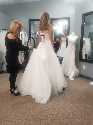 Bridal Shop «Savvy Bridal & Formal Exchange», reviews and photos, 661 Romence Rd, Portage, MI 49024, USA