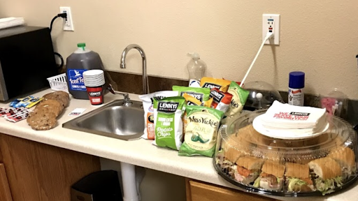 Sandwich Shop «Lennys Grill & Subs #261», reviews and photos, 153 N Main St, Memphis, TN 38103, USA