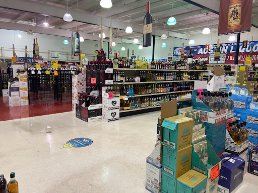 Liquor Store «Austin Liquors», reviews and photos, 20 Boston Turnpike, Shrewsbury, MA 01545, USA