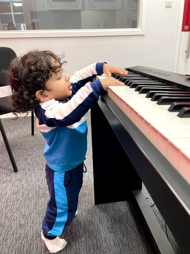 Music lessons for children Dubai