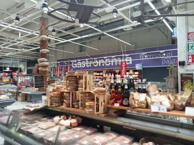 Recensioni di Ipermercato Carrefour - Pollein a Pollein - Centro commerciale