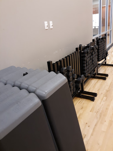 Gym «LA Fitness», reviews and photos, 411 Barnum Avenue Cutoff, Stratford, CT 06614, USA