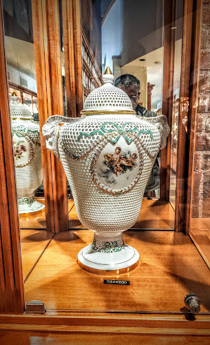 Nyitvatartás: Porcelanium - Herendi Porcelánmanufaktúra Látogatóközpont