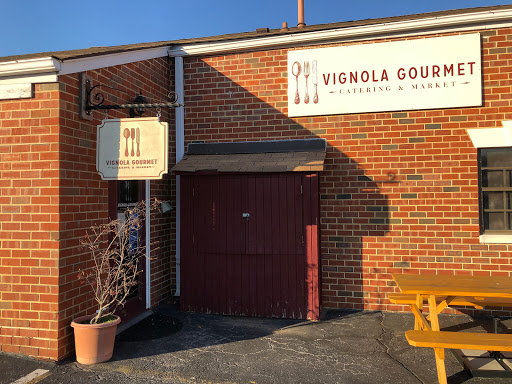 Gourmet Grocery Store «Vignola Gourmet», reviews and photos, 11612 Boiling Brook Pl, Rockville, MD 20852, USA