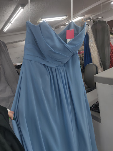 Bridal Shop «Azteca Bridal», reviews and photos, 1010 E Washington St, Phoenix, AZ 85034, USA