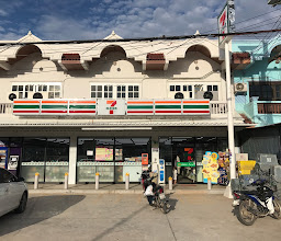 7-Eleven photo