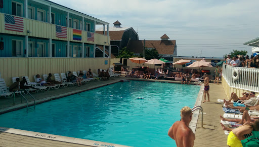 Hotel «Grove Hotel & Ice Palace», reviews and photos, 1 Dock Walk, Cherry Grove, NY 11782, USA