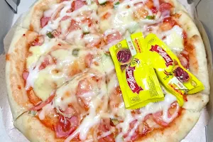 A&D pizza image