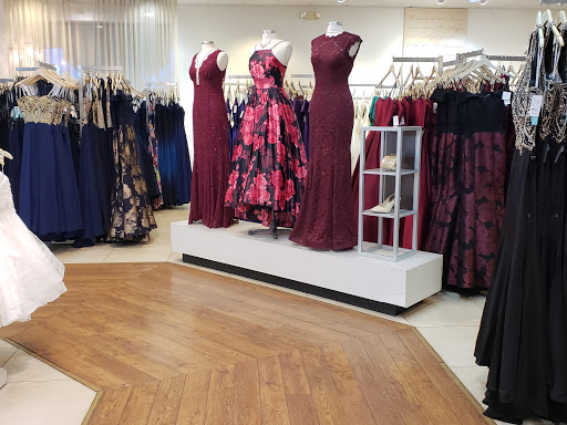 Dress Store «Camille La Vie», reviews and photos, 5223 International Dr, Orlando, FL 32819, USA