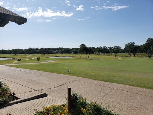 Golf Club «Grand Oaks», reviews and photos, 3502 Country Club Dr, Grand Prairie, TX 75052, USA