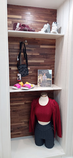 Clothing Store «Uptown Cheapskate», reviews and photos, 1830 York Rd, Timonium, MD 21093, USA