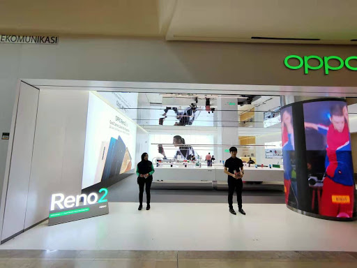 My OPPO Space @ The Gardens Mall