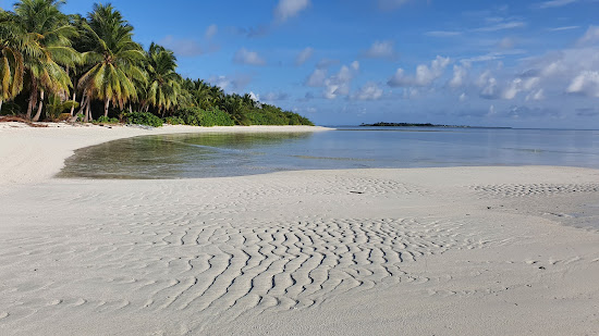 Olhuvaali Beach